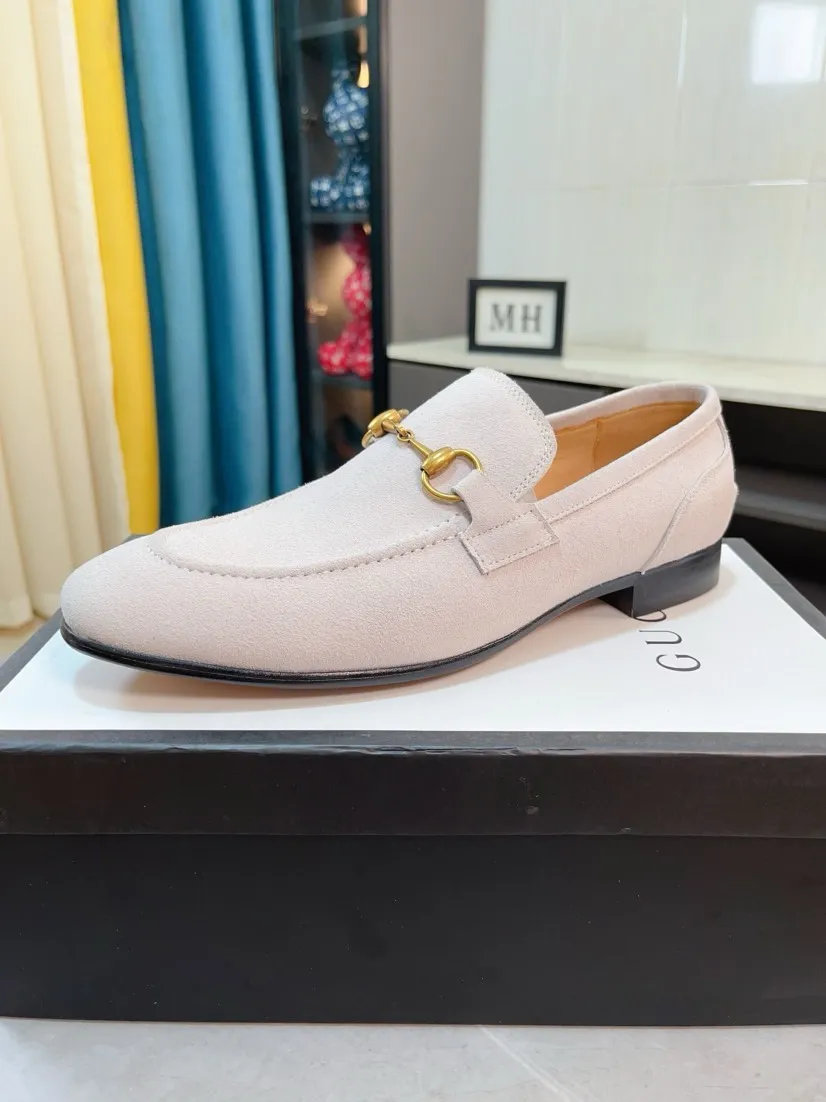 Men's shoes 💰500🌹🌹【GUCCI】The most popular classic Gucci leather shoes. Synchronized with the official website, the upper is made of Italian first-layer cowhide ➕cowhide lining, with unique brand and unique craftsmanship. Highlighting the hot style of the new year. Stop hesitating, stop wandering, get it now. Number: 38--44